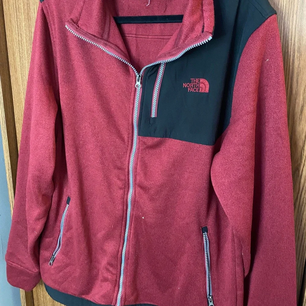 The North Face Fleece Jacket Mens Large Burgundy Black Full Zip MockNeck Sweater